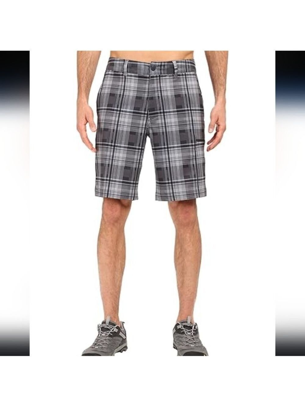 The North Face Men's Hybrid Glat Front Gray Plaid Shorts 38